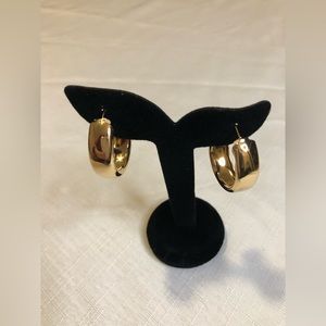 NEW Chunky Gold Hoop Earrings